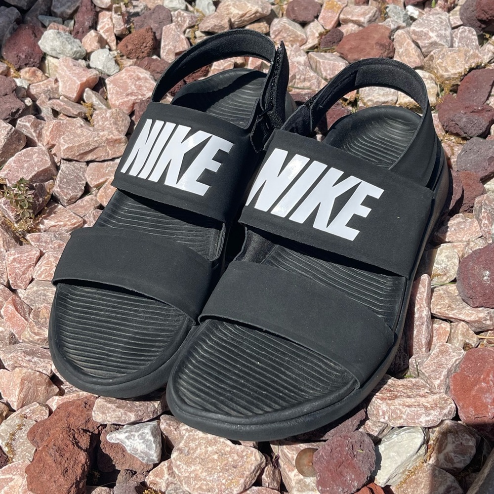 Nike Tanjun Black Strap Sandals, Women’s Size 7